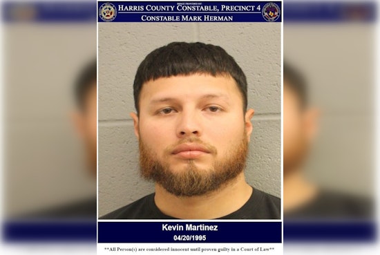 Harris County Deputies' Traffic Stop Leads to Arrest of Man with Felony Warrant and Misdemeanors