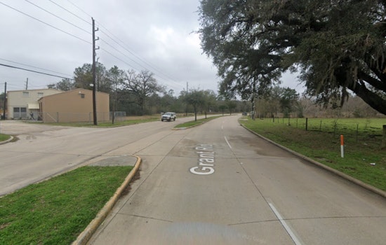 Harris County Sheriff's Office Investigates Fatal Shooting of Teen in Possible Robbery Attempt