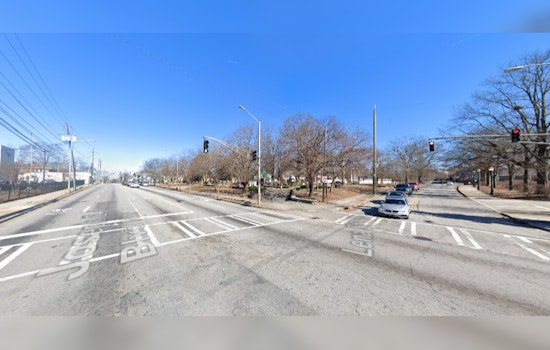 High-Speed Chase After Atlanta Carjacking Leads to Major Crash, Four Injured