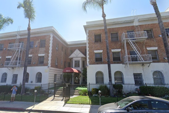 Hollywood Apartment Fire Extinguished in 18 Minutes, No Injuries Reported as LA Firefighters Contain Second-Floor Blaze