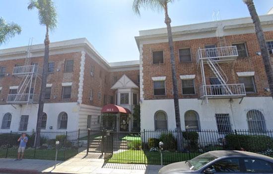 Hollywood Apartment Fire Extinguished in 18 Minutes, No Injuries Reported as LA Firefighters Contain Second-Floor Blaze