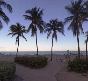 Hollywood Beach Remains Open During Miami Beach Spring Break Crackdown as Fort Lauderdale Prepares