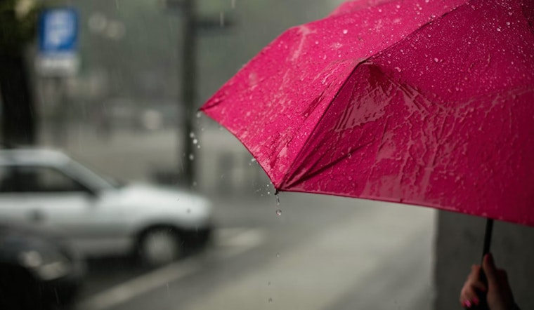 Houston Braces for Showers, Severe Thunderstorms Forecasted for Florida and California Coasts