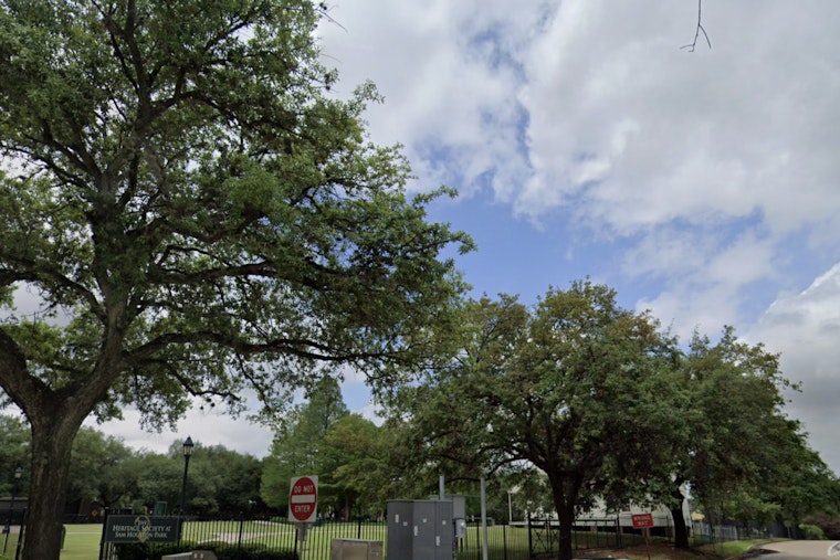 Houston Forecasts Promise Sunny Skies and Mild Temps, With Weekend Showers Possible