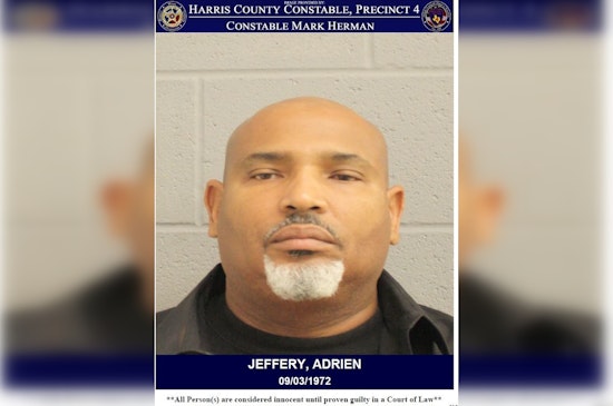 Houston Man Charged with DWI and Illegal Weapon Possession After Failing Sobriety Test