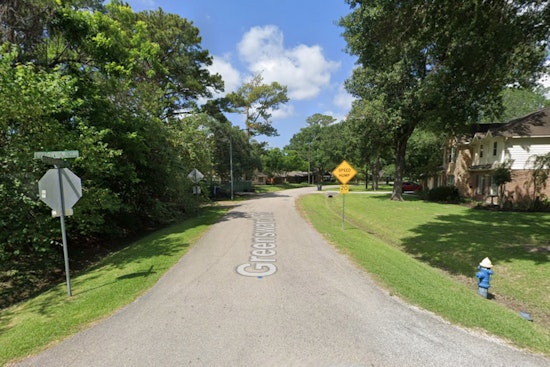 Houston Man Dies After Falling from Pickup Truck as Police Investigate Baffling Incident
