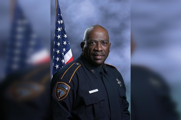 Houston Man Dies in Single-Vehicle Crash, Police Investigate Causes