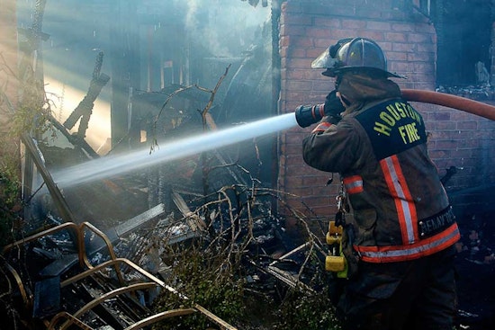 Houston Nears Settlement in Firefighters Pay Dispute Ahead of Looming Trial Date