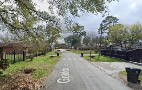 Houston Police Investigate After Teen Killed by Gunshot, Seek Public's Help for Leads