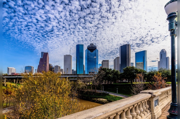 Houston Welcomes Sunny Skies and Rising Temperatures, National Weather Service Forecasts Clear Week Ahead