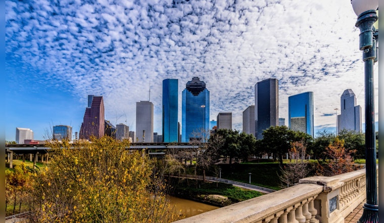 Houston Welcomes Sunny Skies and Rising Temperatures, National Weather Service Forecasts Clear Week Ahead