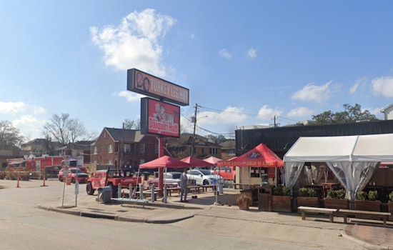 Houston's Turkey Leg Hut Co-Founder Lynn Price Dismissed Amid Financial Mismanagement Allegations