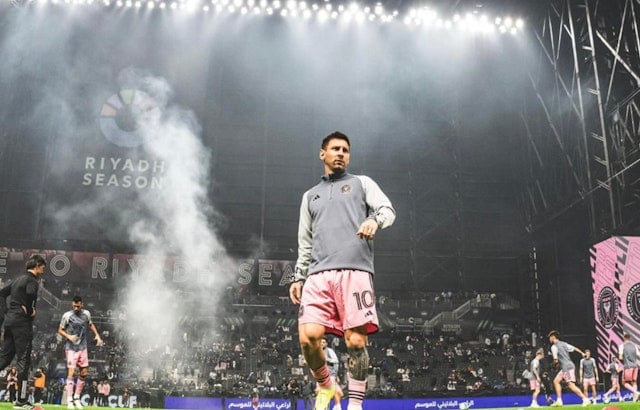 Inter Miami's Global Tour with Messi and Suarez Plagued by Poor Performance and Fan Discontent
