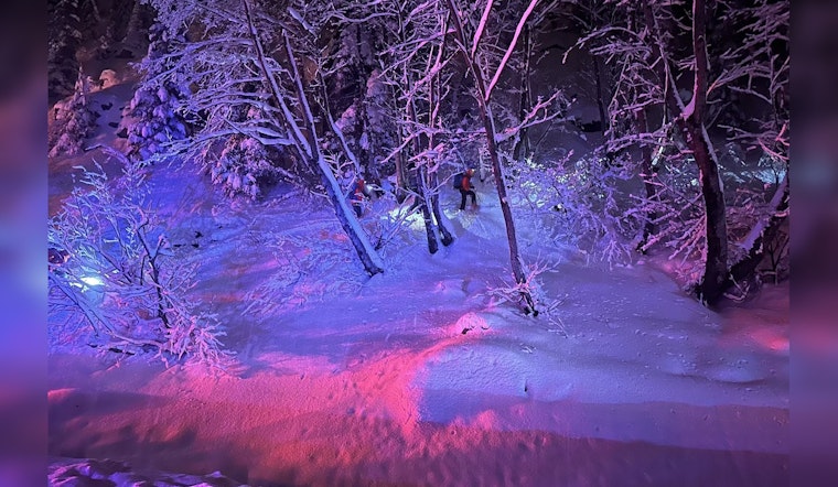 King County Search and Rescue Save Stranded Snowboarders on Cascade Cliff Amid Snowstorm