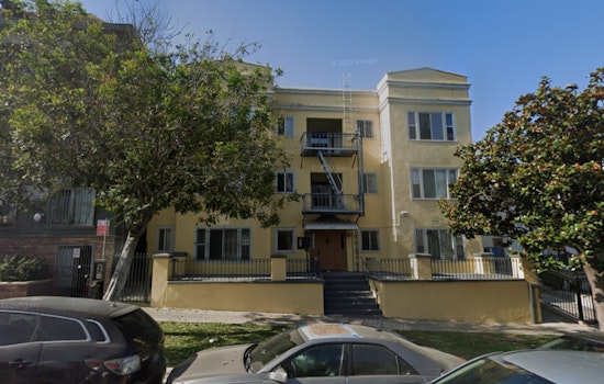 LA Firefighters Quell Westlake Apartment Blaze in Under 20 Minutes, No Injuries Reported