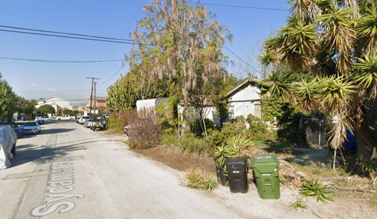 LAFD Quells Del Rey Vacant Home Blaze as One Found Dead, Another Injured