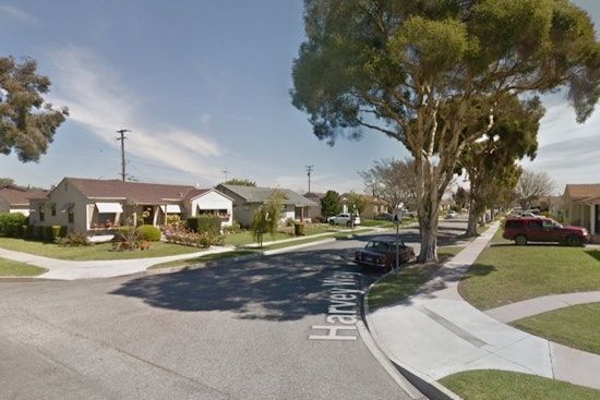 Lakewood Standoff Ends Peacefully with Suspect in Custody, Los Angeles Deputies Secure Area