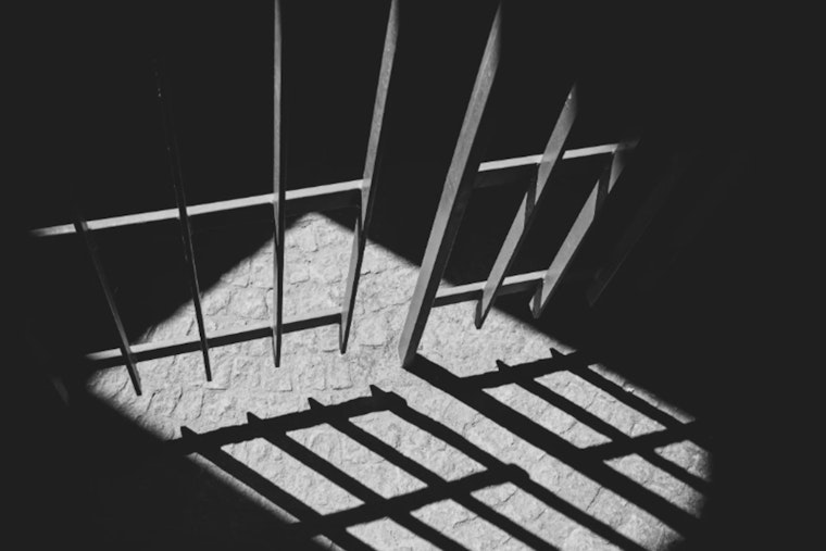 Laredo Man Pleads Guilty to Cocaine Possession and Firearm Charges, Faces Up to 40 Years