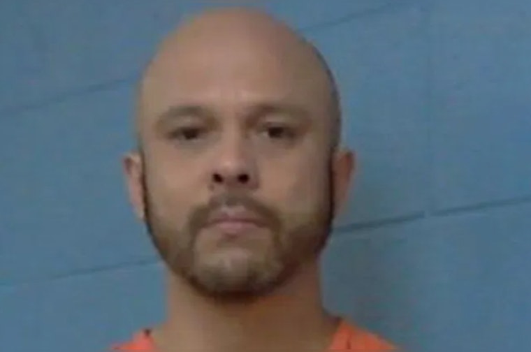 Laredo man suspected of Drug Trafficking as cop finds cash in Crown Royal bag during traffic stop