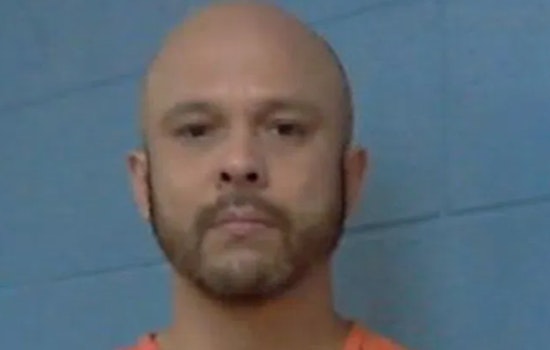 Laredo man suspected of Drug Trafficking as cop finds cash in Crown Royal bag during traffic stop