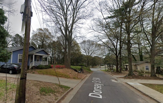 Late-Night Shooting on Atlanta's Dorsey Street Leaves Man Injured, Gunman at Large