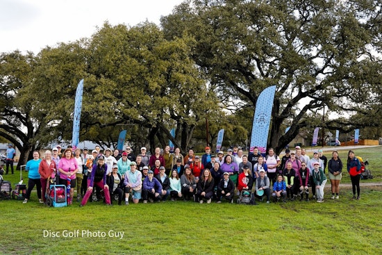 Live Oak Hosts Flourishing 2nd Annual Bluebonnet Women's Open Disc Golf Tournament