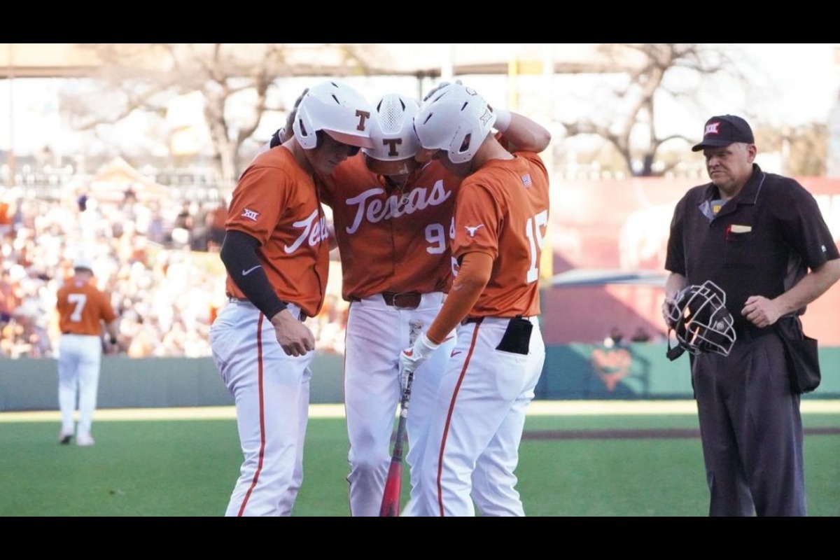 Longhorns Eye Sweep After Dominant 6-0 Shutout Against Cal Poly In