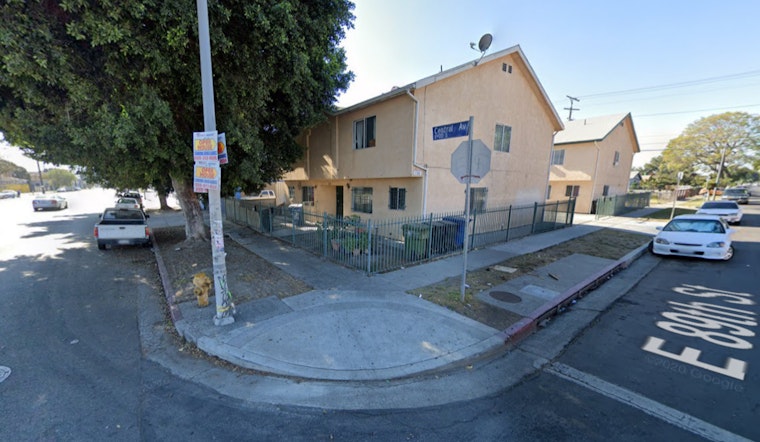 Los Angeles Fire Department Rapidly Extinguishes Vacant House Fire in South Central L.A.