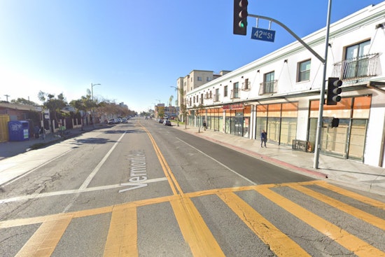 Los Angeles Firefighters Quell Vermont Square Blaze in Under 40 Minutes, No Injuries Reported