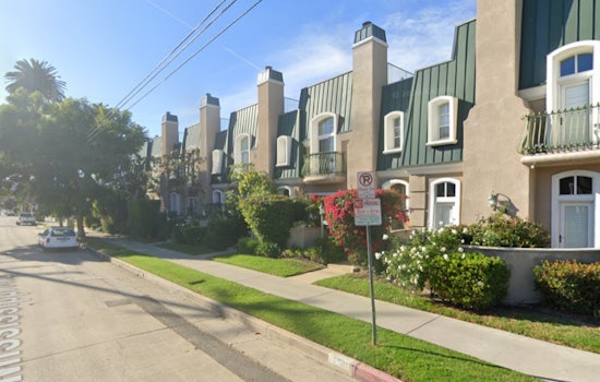Los Angeles Firefighters Swiftly Extinguish Sawtelle Townhouse Blaze, No Injuries Reported
