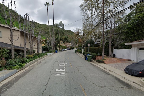 Los Angeles Responders Assess Hillside Shift Near Homes in Brentwood, No Evacuations Ordered