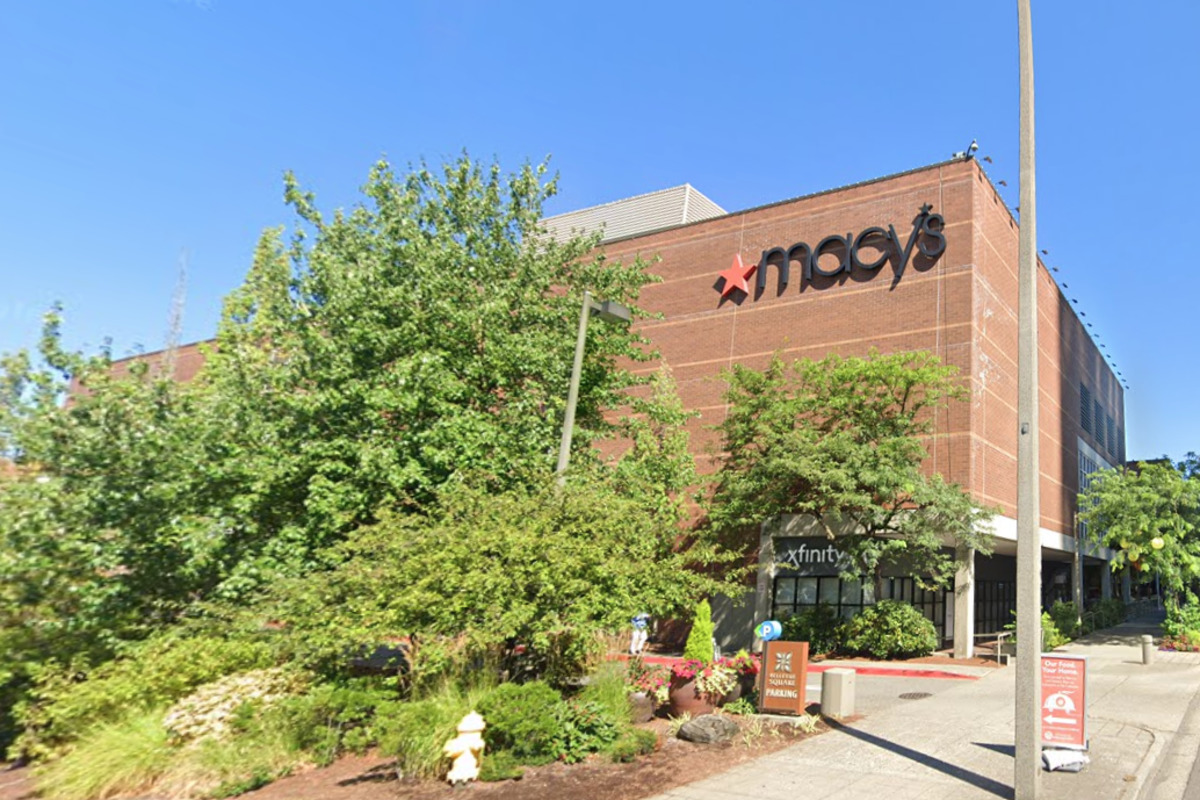 Macy's To Close 150 Stores In Shift Toward Luxury, Smaller Outlets