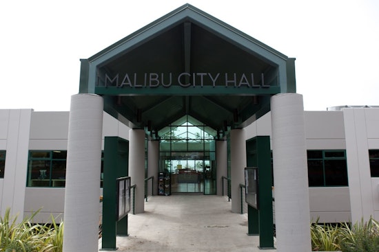 Malibu to Boost Minimum Wage to $17.27, Aligns With L.A. County to Aid Workers and Businesses