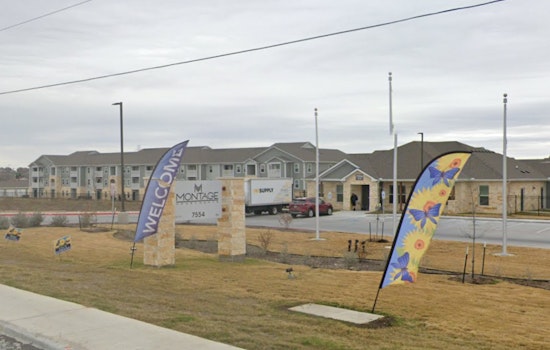 Man Fatally Shot at Bexar County Apartment Complex, Two Questioned by Authorities
