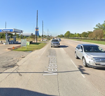 Man Fatally Shot in Houston, Dies After Seeking Help at Gas Station