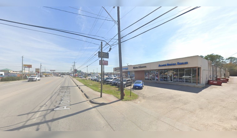 Man Fatally Shot in Roadside Confrontation in Harris County, Shooter at Large