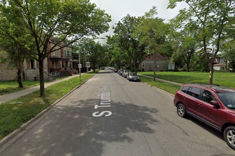 Man Fatally Shot While Sitting in Car in Chicago's North Lawndale Neighborhood