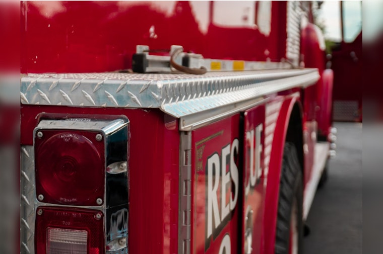 Man Hospitalized, Several Dogs Dead Following East Aldine House Fire Near Houston