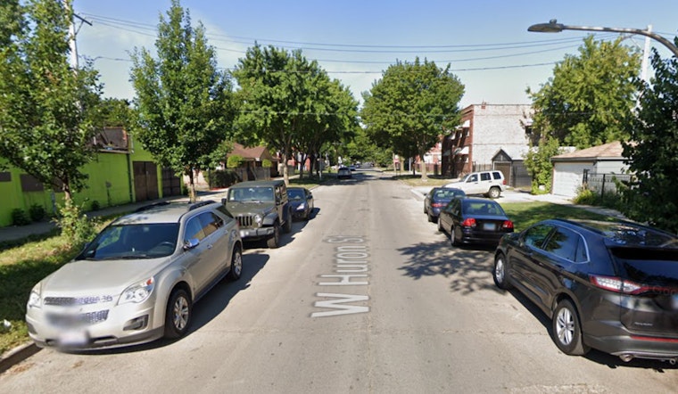 Man Wounded in Late-Night Robbery Shooting on Chicago's West Side; Assailants at Large