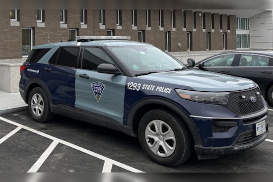 UPDATE: Manhunt Underway After Man Fatally Shot on Interstate 95 in Foxborough, Sparking Search for Dark Sedan