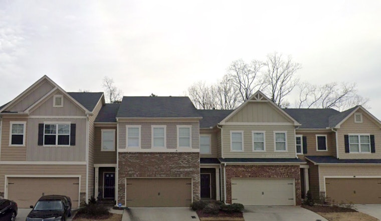 Marietta Townhome Fire Displaces Residents, Causes Extensive Damage in Cobb County