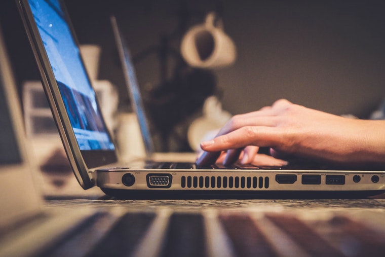 Mesa Woman, 75, Out $25,000 After Falling Victim to Sophisticated Online Scam
