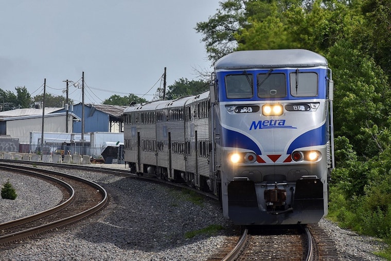 Metra Apologizes as Ventra App Failures Complicate Ticket Purchases for Chicago Commuters