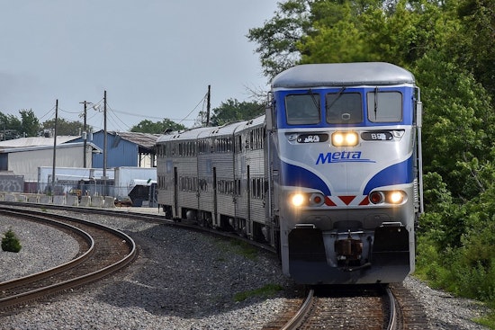 Metra Apologizes as Ventra App Failures Complicate Ticket Purchases for Chicago Commuters