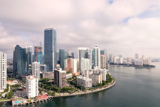 Miami Braces for Mixed Weather Weekend, Sunny Saturday Likely but Rain Threatens Sunday Plans