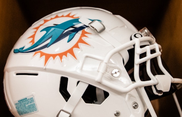 Miami Dolphins Rehire Ronnie Bradford as Senior Special Teams Assistant in Coaching Staff Revamp