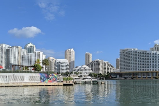 Miami Enjoys Mild Weather with Sunny Skies, Slight Weekend Variability Forecasted