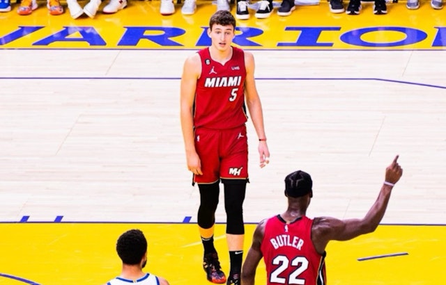 Miami Heat Overwhelm Milwaukee Bucks 123-97 as Jovic Shines Amid Absence of Jimmy Butler