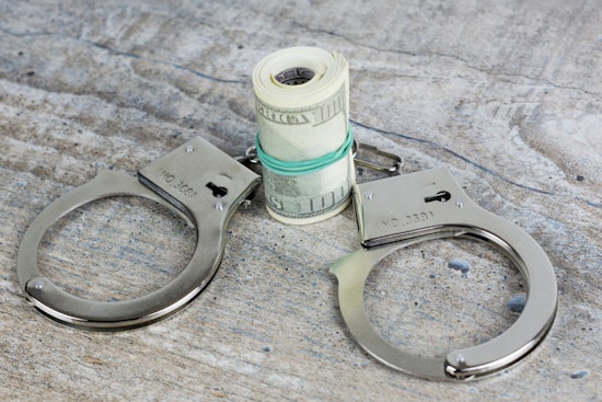 Miami Man Sentenced to 30 Months for Operating $735K Investment Fraud Scheme