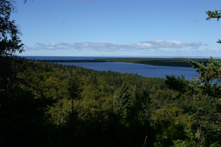  Michigan's Least-Visited National Park, Isle Royale, Offers Solitude in Nature's Embrace